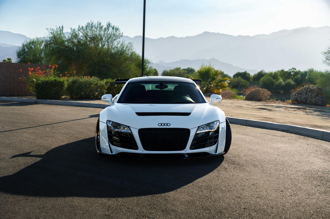 Audi R8